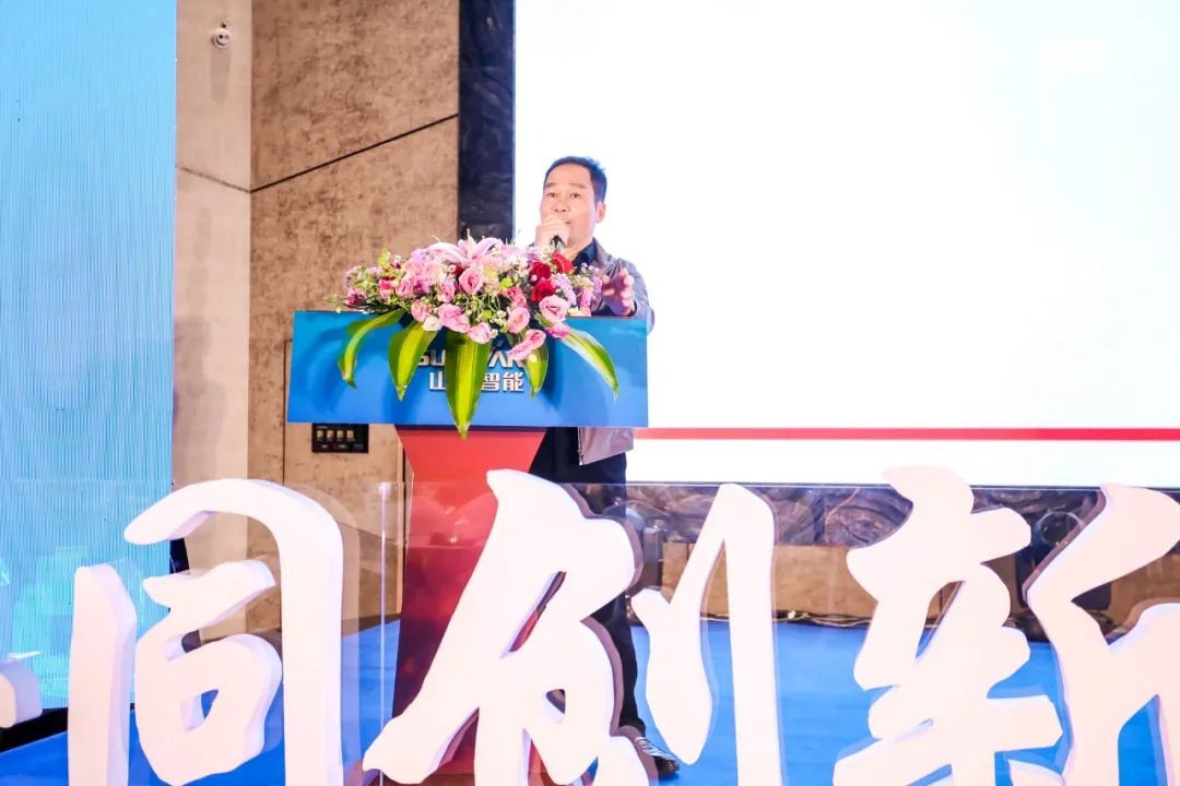 饕餮盛宴！J9集团智能?建华建材预造桩施工设备与技术互换会隆沉召开