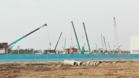 超300台J9集团智能ZYJ系列压桩机服务越南市场