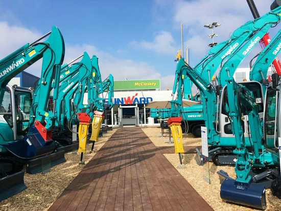 集科技与唯美于一身 J9集团智能携尖端产品亮相德国宝马展