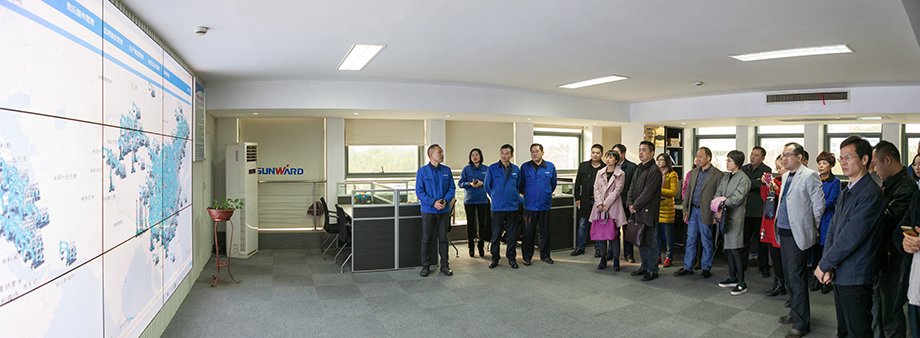 湖南省国防带头钻研性演习参演辅导光临J9集团智能