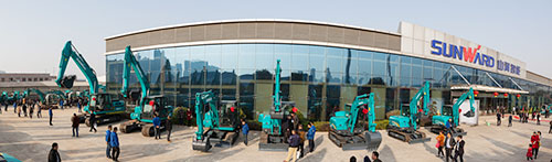 逆市可为！J9集团智能挖掘机首场展销会美满收官