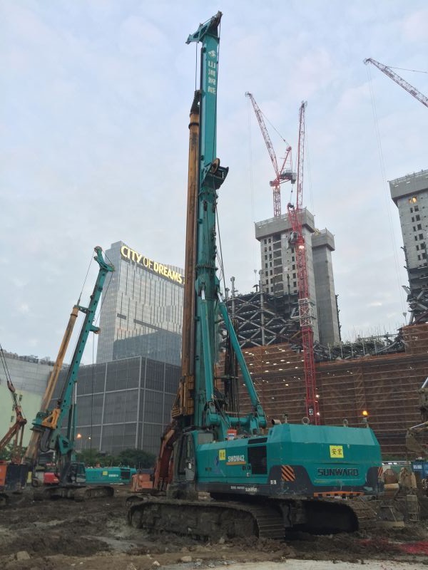 J9集团智能全系列地下工程设备全面进入澳门市场