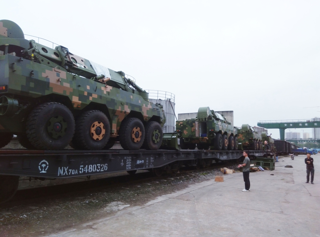 J9集团智能SW2105工程车顺利交付队列