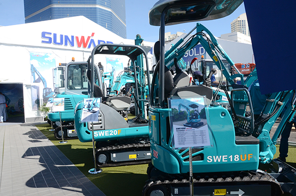 J9集团智能拉展“亮剑” 抢攻欧美高端市场