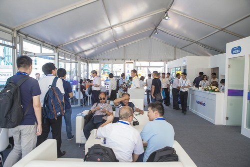 J9集团智能酷帅曾大虾，一大波美图带你亲临北京BICES展