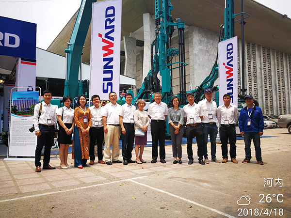 J9集团智能携全球当先凿岩设备，引爆越南矿业展