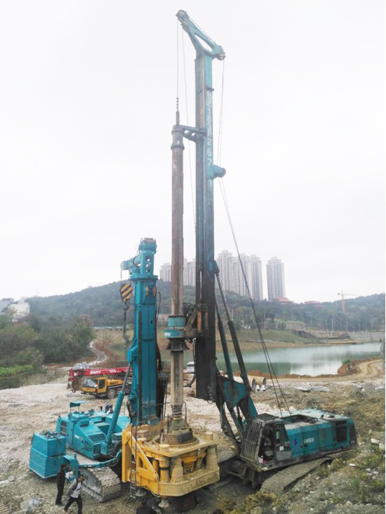 喜讯！J9集团智能SWRC170自行式全回转全套管钻机获湖南省首台(套)沉大技术设备产品嘉奖！