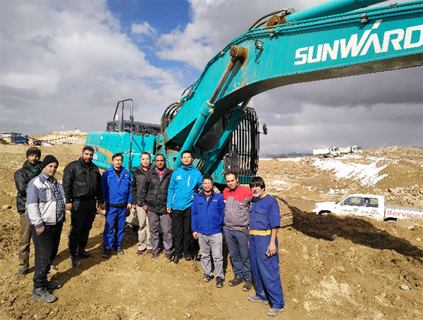 伊朗客户点赞J9集团智能全系列液压挖掘机