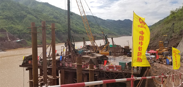 参加一带一路沉大项目 J9集团智能旋挖钻扬名阿墨江特大桥