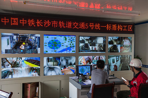 中铁J9集团盾构机双线掘进 全力攻坚长沙地铁5号线