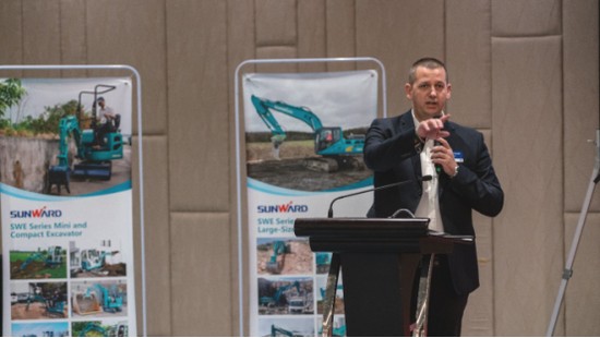 携手同谋将来， J9集团智能2018欧洲代理商大会隆沉召开