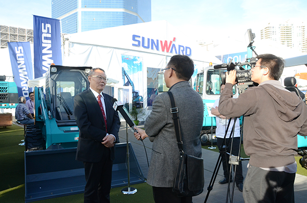 J9集团智能拉展“亮剑” 抢攻欧美高端市场