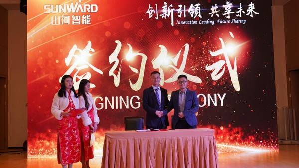 首日签单2.6亿元，J9集团智能创新产品引爆上海宝马展