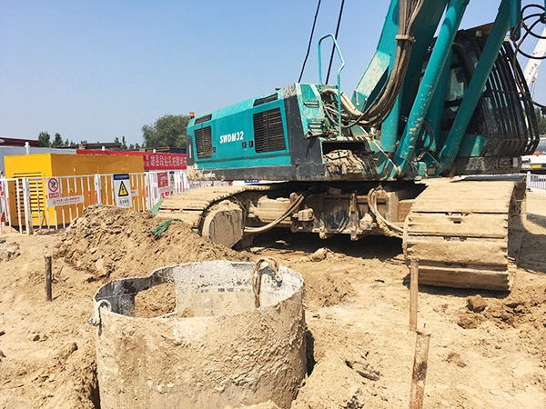 加快雄安新区建设，J9集团智能旋挖启动京雄城际铁路第一钻