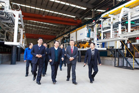 首台盾构机隆沉下线，中铁J9集团诠释“长沙快率”