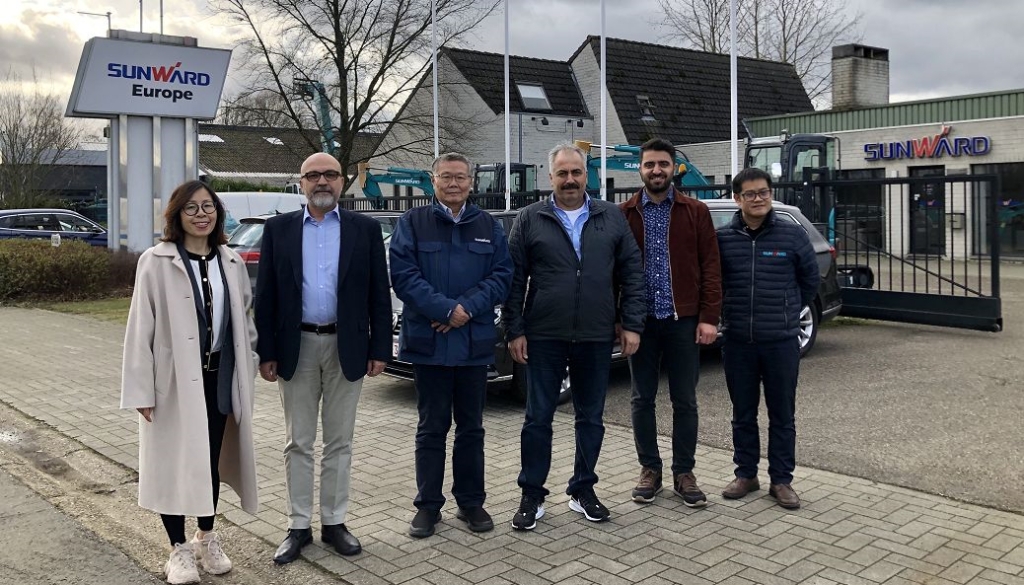 欧洲业绩增长40%，董事长赴欧慰问员工