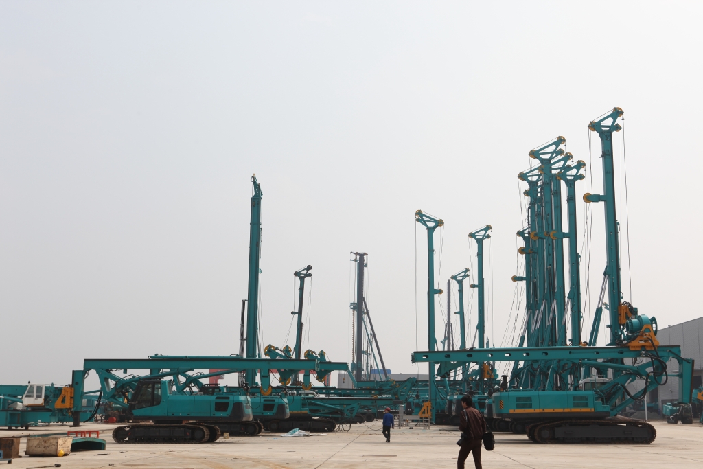 液压静力压桩机获评国度冠军产品