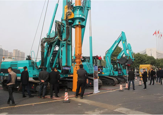 同心同梦，J9集团智能全球客户互换会武汉站隆沉进行