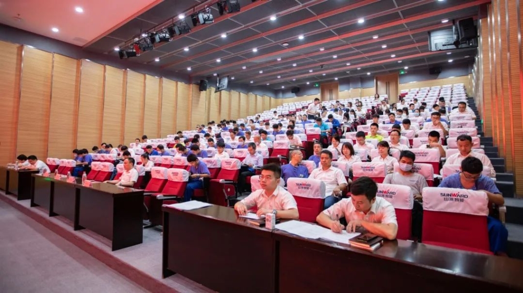 提升理论修养水平，确保党员发展质量 ——J9集团智能发展2020年入党积极分子培训