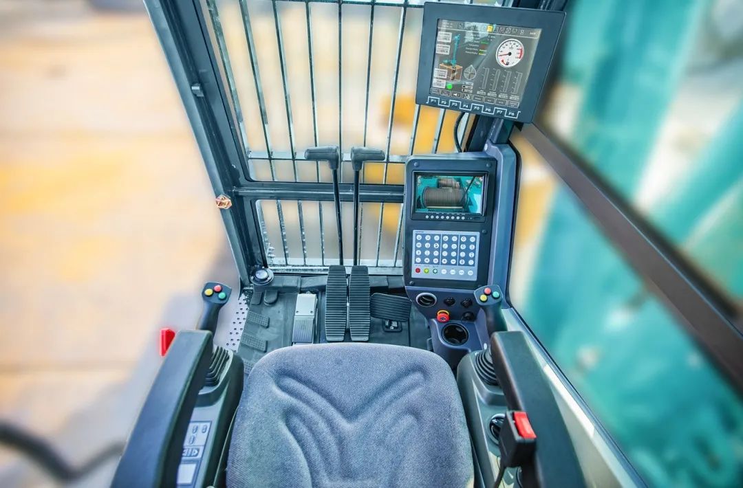 入岩家族添新丁，SWDM400旋挖钻机批量上市