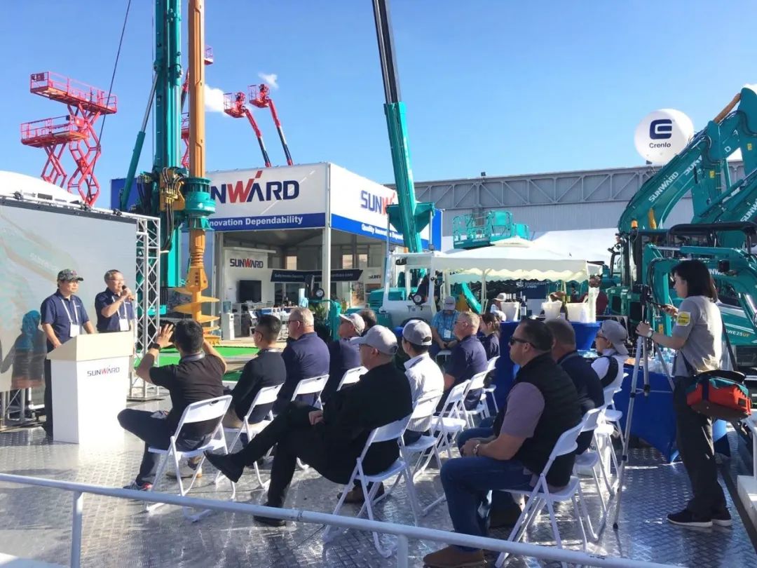 “卓越J9集团”全球互换会暨新产品颁布圆满进行