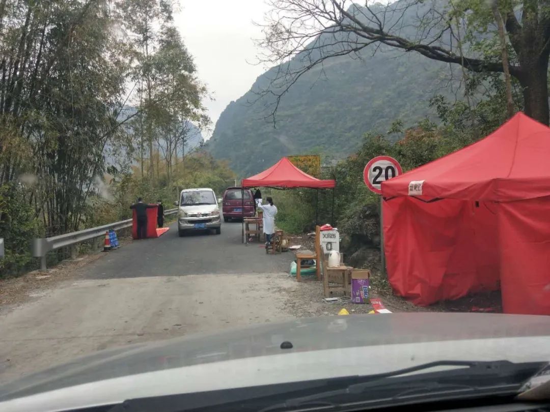 疫情阻隔，服务常在