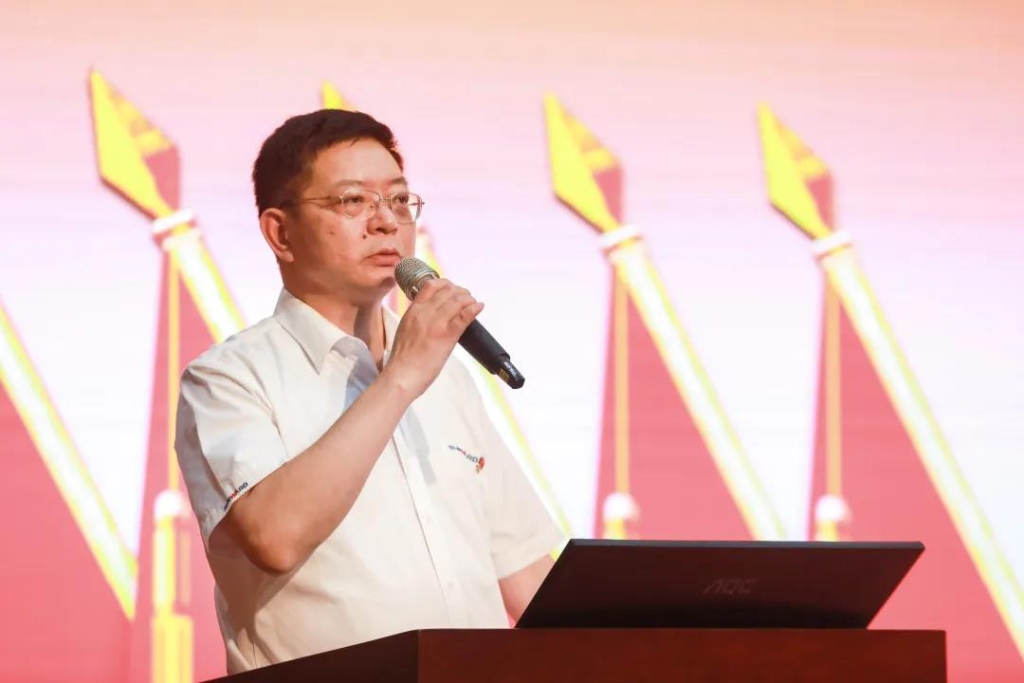 凝心聚力 迎接挑战 共赢J9集团 ——J9集团智能五届三次“双代会”成功召开