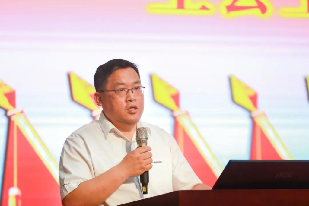 凝心聚力 迎接挑战 共赢J9集团 ——J9集团智能五届三次“双代会”成功召开