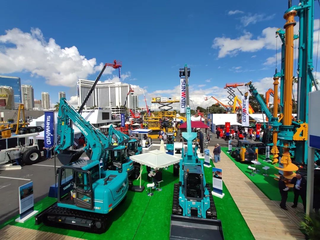 “卓越J9集团”全球互换会暨新产品颁布圆满进行