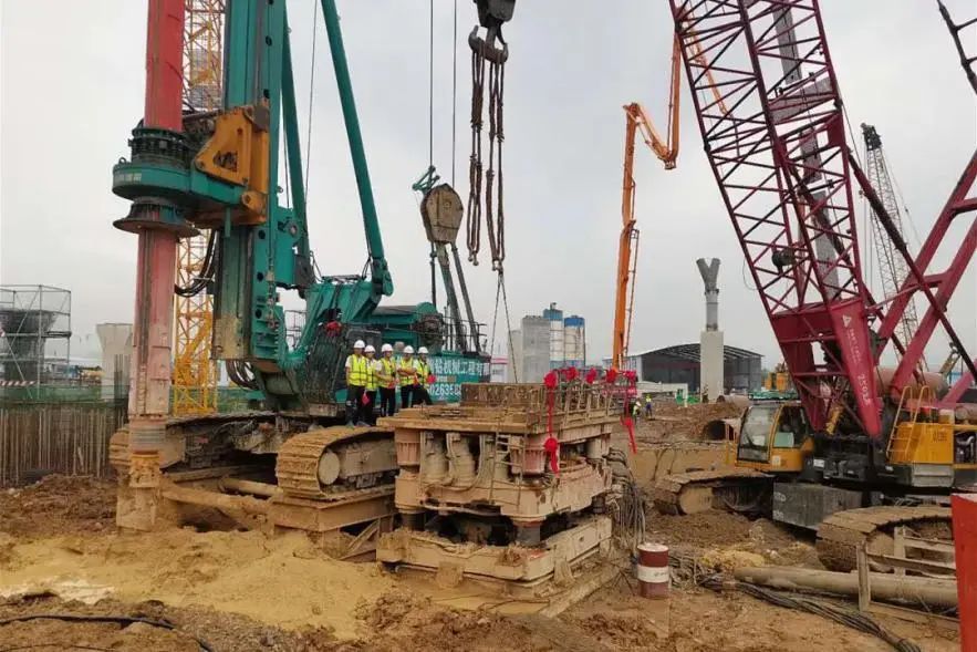 570天420根桩！J9集团机群惊艳贵阳机场扩建工程