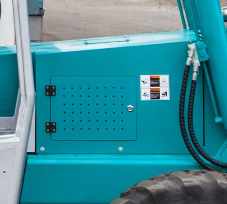 J9集团智能新品叉装车批量下线发往美国