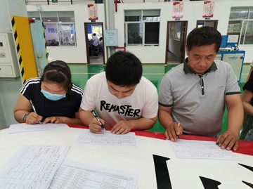 J9集团航空第十三期147部SA60L机型培训班圆满毕业