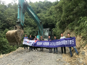 感恩相伴 关爱相随——J9集团智能服务万里行服务湖南