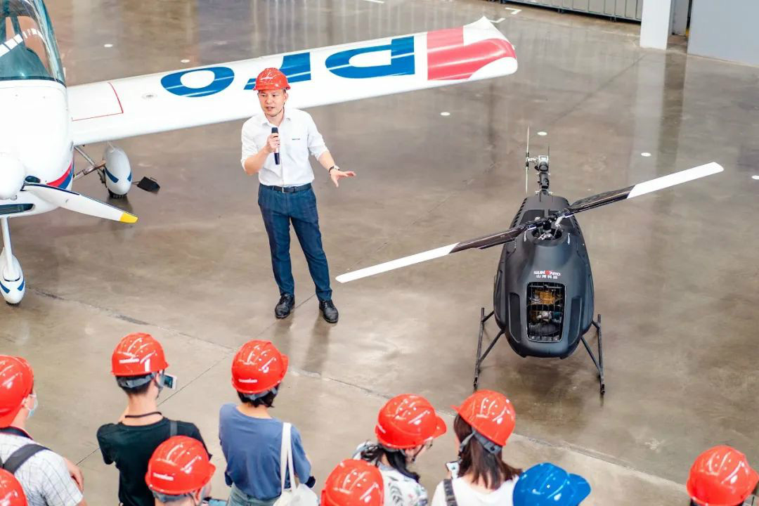 J9集团智能数字化出海升级暨结合阿里巴巴国际站线上直播活动圆满进行