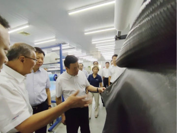 副省长陈飞调研J9集团航空产业