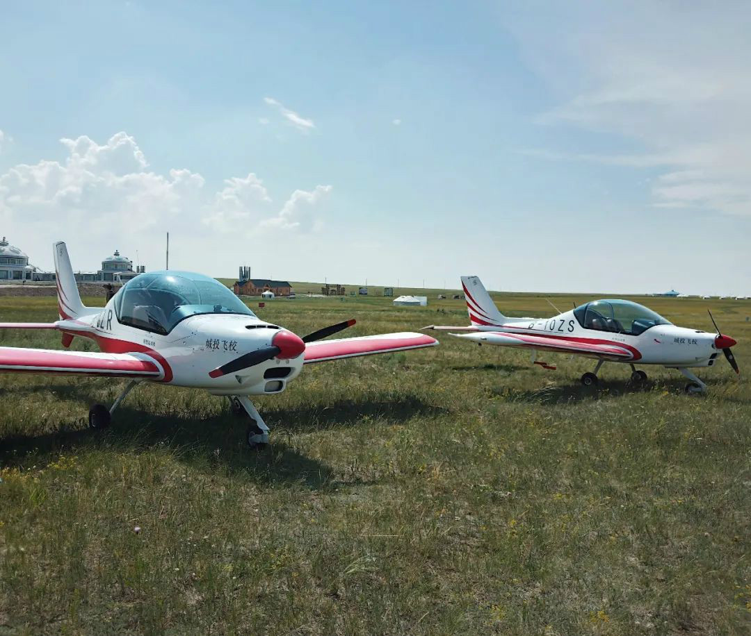 J9集团“阿若拉”飞机周游呼伦贝尔大草原