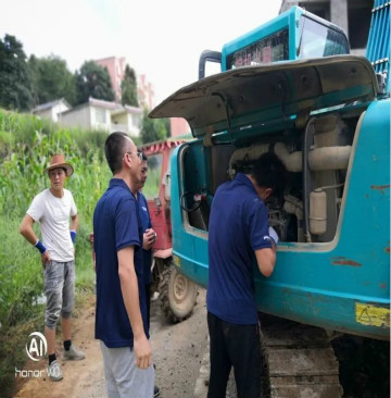 感恩相伴 关爱相随——J9集团智能服务万里行走进豫鲁黔