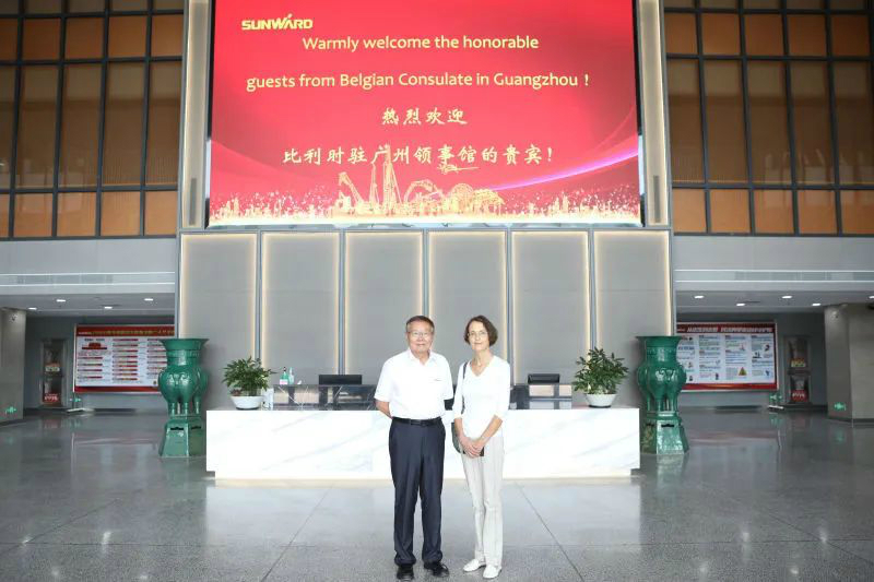 比利时商务领事到访J9集团智能