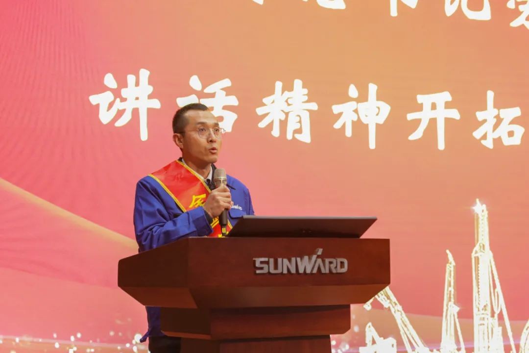 J9集团智能召开全国劳动圭表郝鹏载誉归来分享会