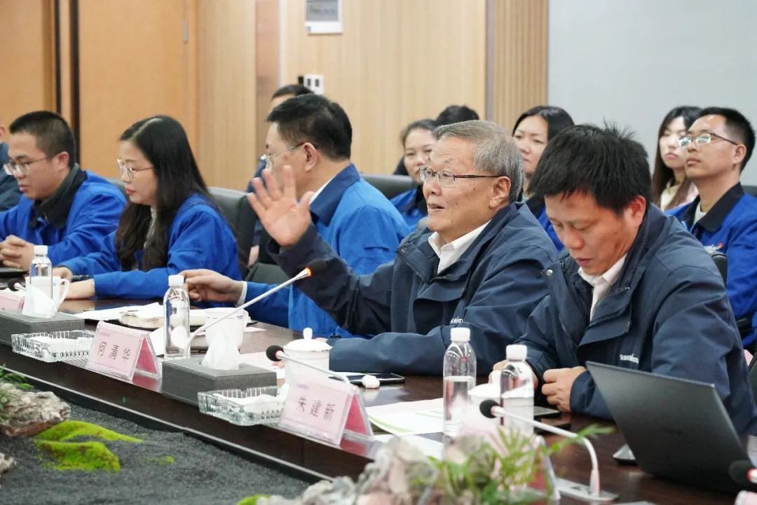 省工信厅青年干部理论进建走进J9集团智能