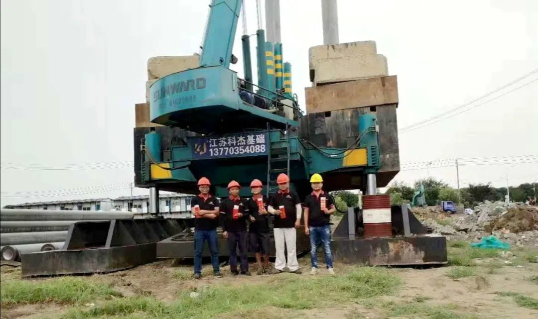 从鞋厂老板到桩工“大烙妆，他以一台静力压桩机撬动财富杠杆