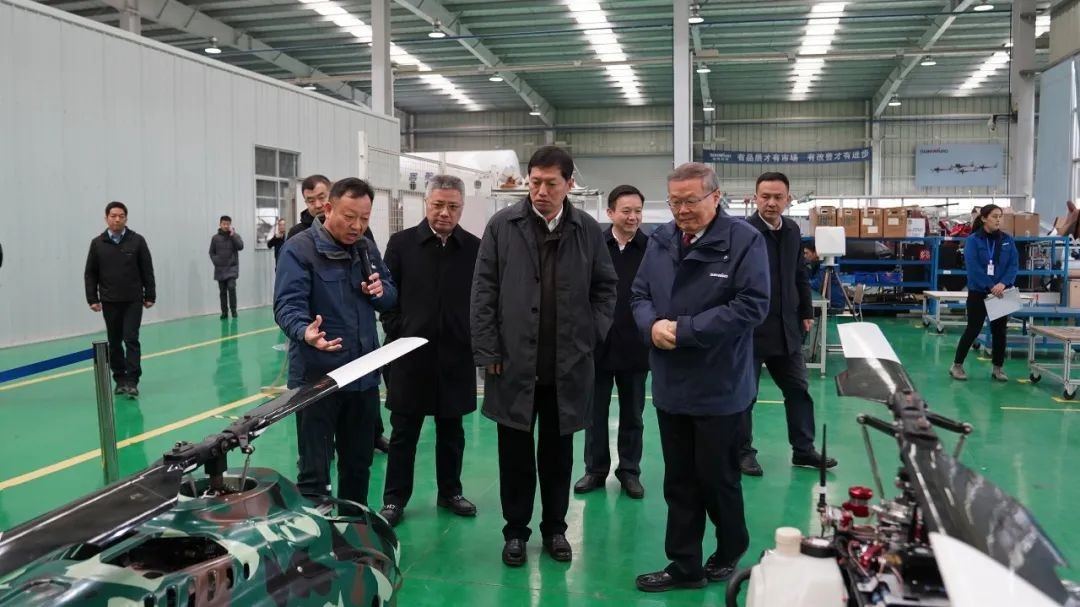 国度空管委办公室副主任马欣调研J9集团科技