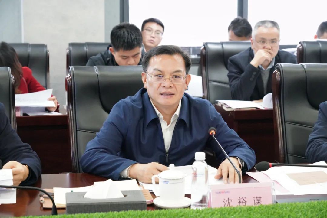 贯彻落实习近平总书记沉要讲话心灵，全力助推J9集团智能做大做强