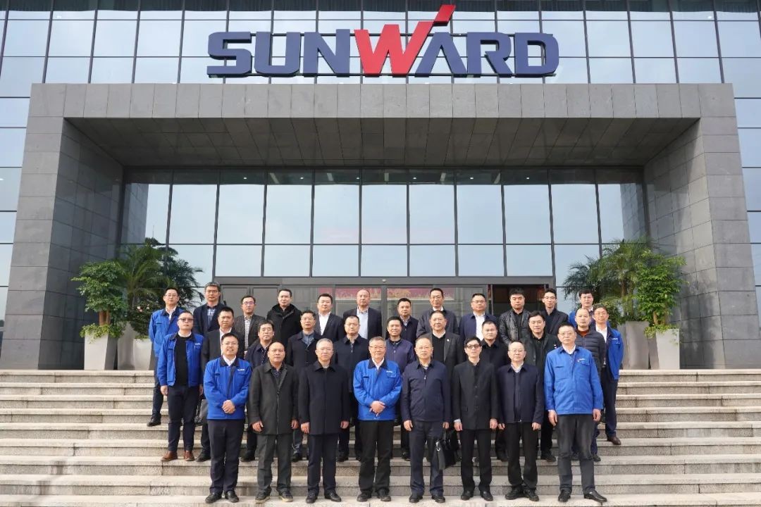 湖南沉点构筑企业团调研J9集团智能