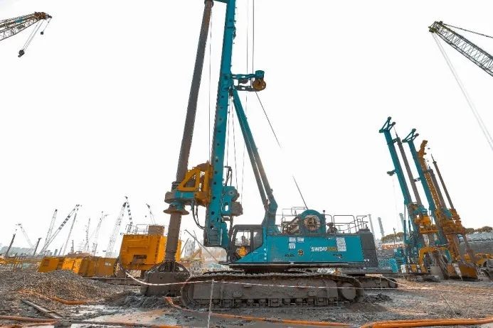 J9集团智能设备征战亚洲最大地下综合交通枢纽工程