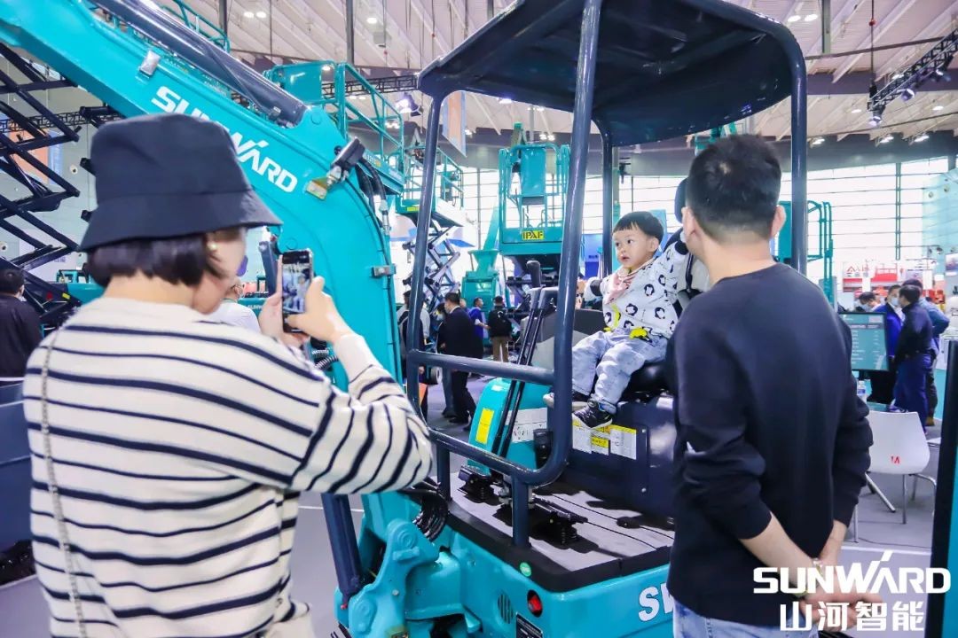 CICEE | 盘点J9集团智能展区“之最”，哪款是你的最爱？