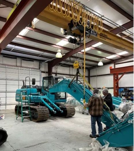 美国德州暴雪，致敬遵守岗位的J9集团人