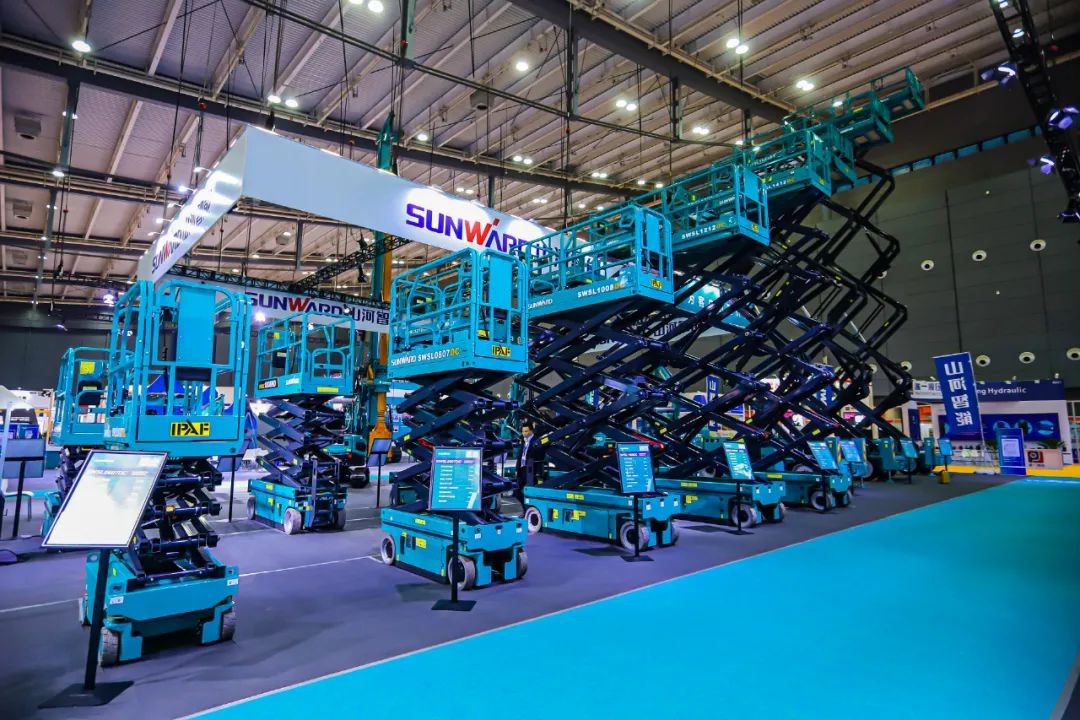 将来可期！J9集团智能高空作业设备抢占造“高”点