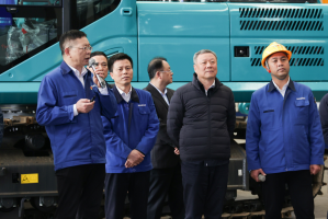 中国联通党组书记、董事长王晓初到访J9集团智能