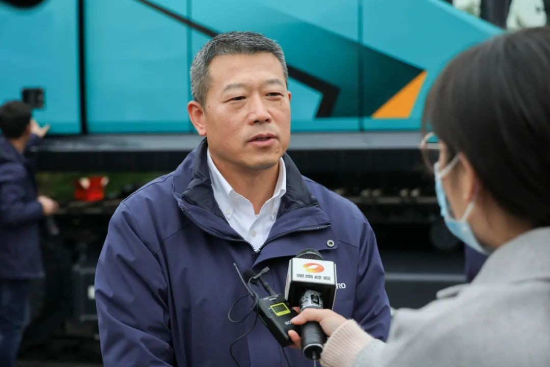 开疆扩土，气壮J9集团 | 600F大挖交付典礼隆沉进行